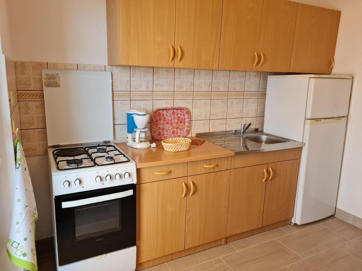 Apartments With A Parking Space Lun, Pag - 4062 Lun  Ngoại thất bức ảnh